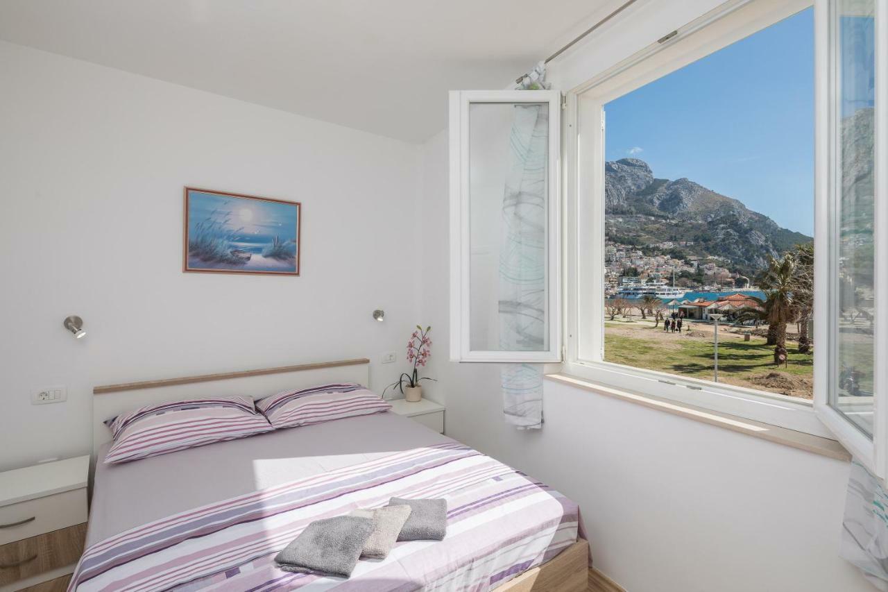 Sandy Beach Apartment 오미스 외부 사진
